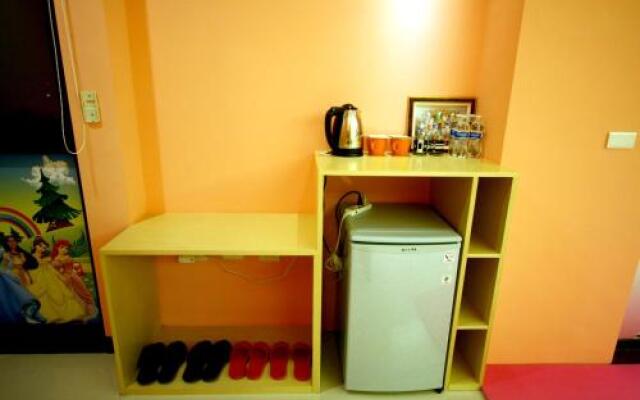 Rainbow Nest Fengyuan Museum