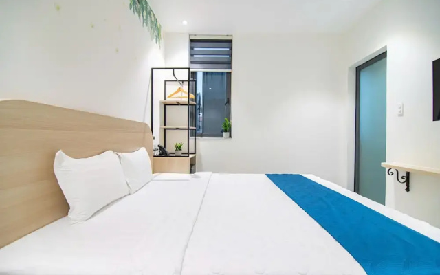 Bin Bin Hotel 14 - Near Vstar School D7