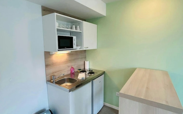 We Live In R - Suite 303