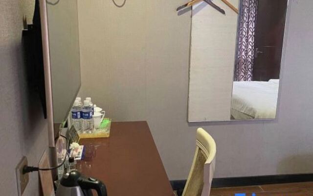 Dongyuan  Business Hotel