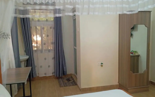 Lolac Hotel