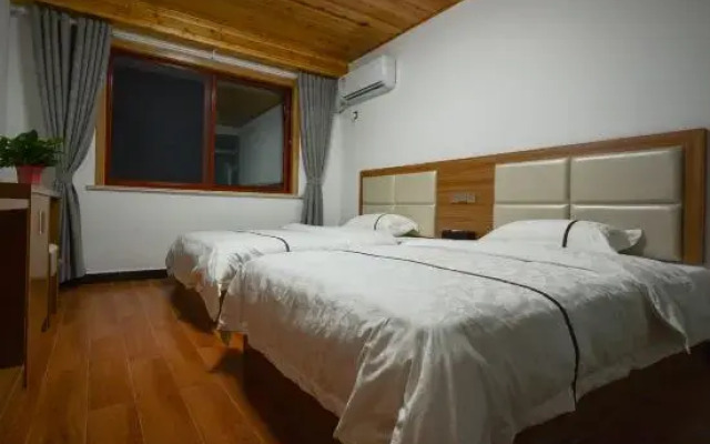 Longju Inn, Jixian County