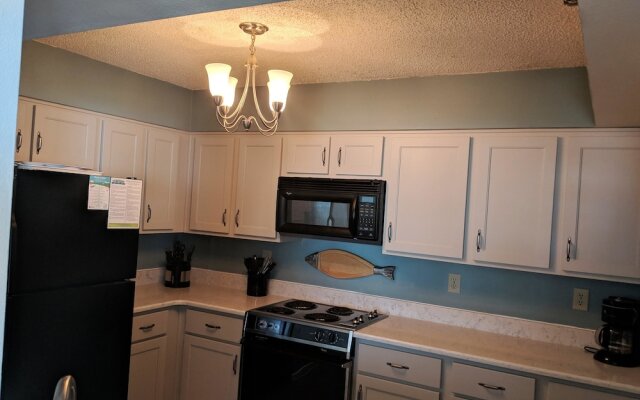 Tristan Towers by Surfside VR