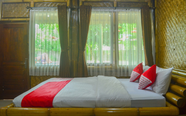 Shane Josa Resort – Guest Rooms – Batukaras