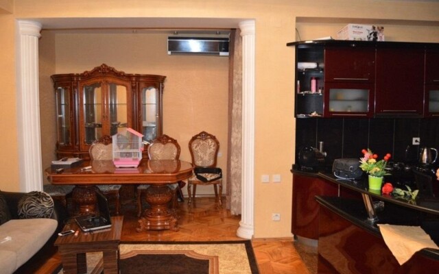 Retroapartment