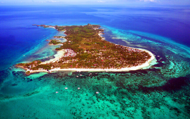 Tepanee Beach Resort