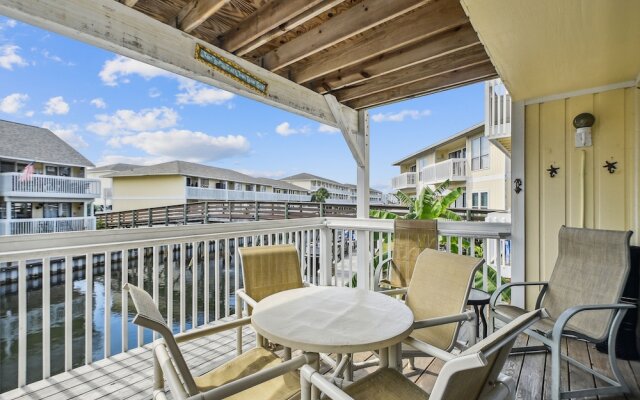 Sandpiper Cove 1053 1 Bedroom Condo by RedAwning