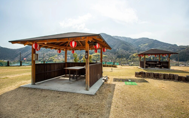 Hotel Second Stage
