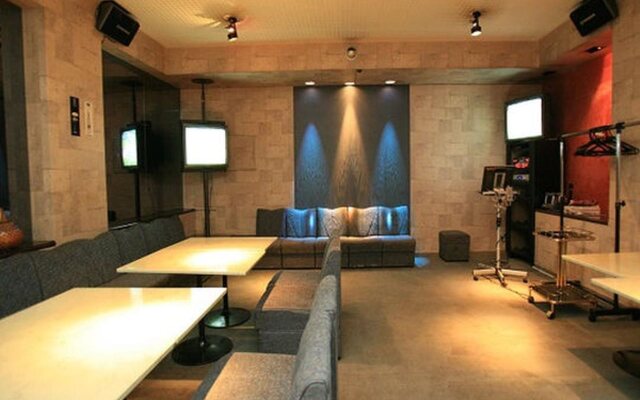 Harvest Hotel