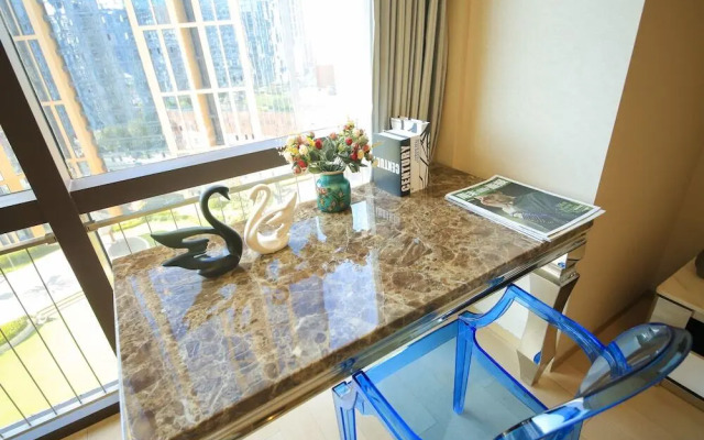 Qingdao Lejiaxuan Yuexi Apartment Hongkong Central Rd The MIXC Branch