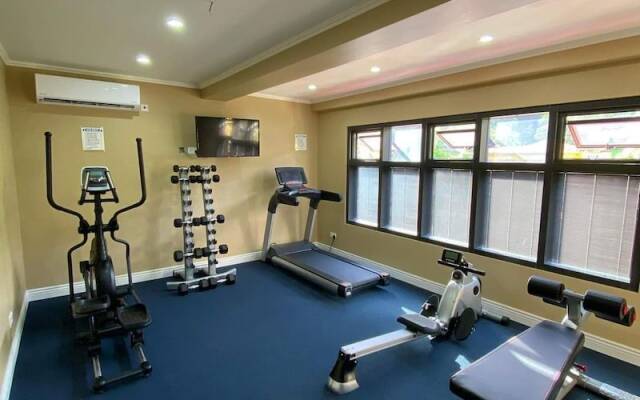 Myah's Luxury Suites Hotel