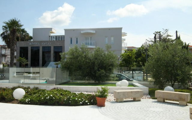 Naias Beach Hotel
