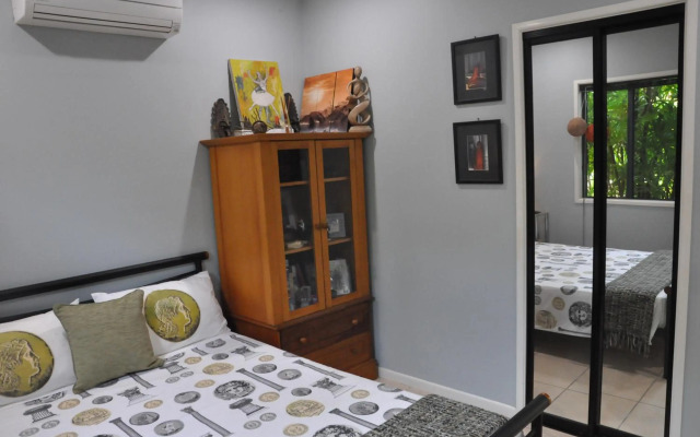 Stunning Magnetic Island Home,Private, Large Pool,Adults Only