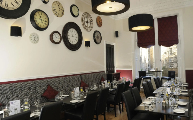 West End Hotel - Hostel