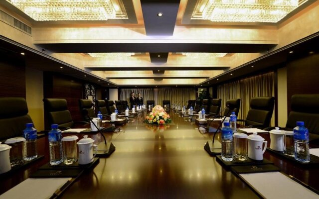 Maoming International Hotel