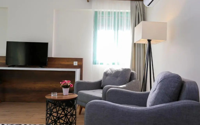 Avwan Hotel Cigli