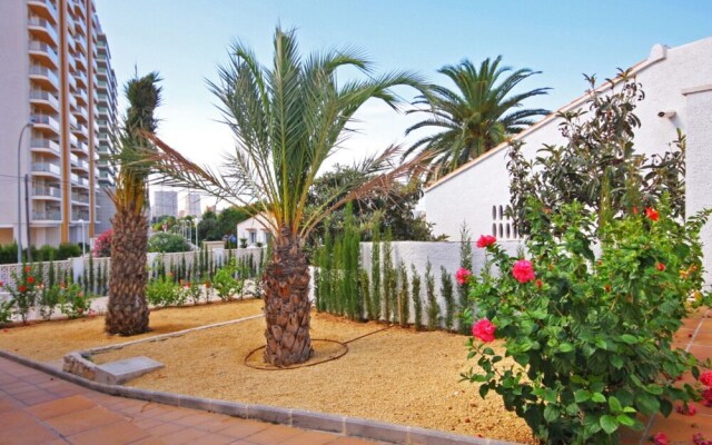 Villa - 6 Bedrooms with Pool and WiFi - 105005