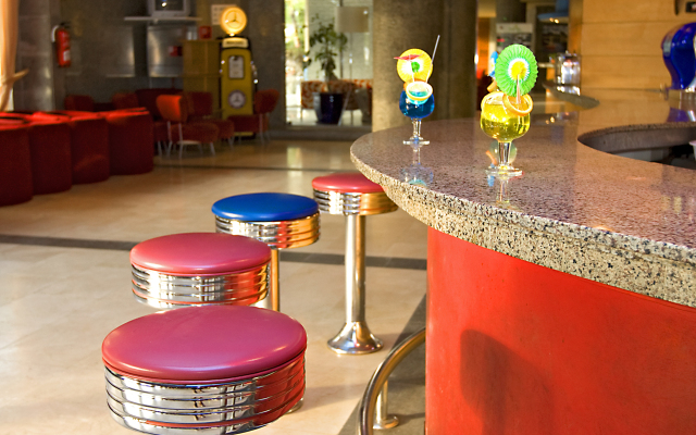 LIVVO Lago Taurito Hotel & Aquapark