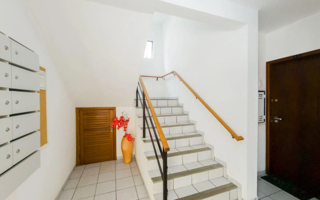 Apto lindo a 350m da Praia de Canasvieiras ACE0201