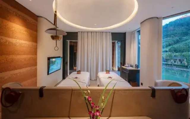 Dusit Thani Mogan Mountain Huzhou