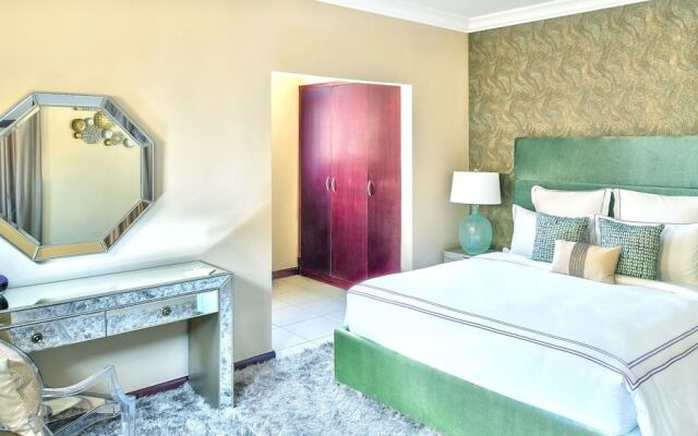 Dream Inn Dubai-Luxury Palm Beach Villa