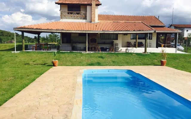 Chácara com wifi e piscina em São José dos Campos