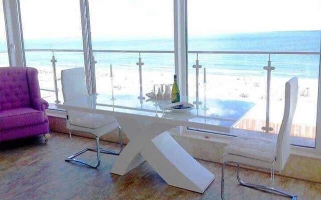 Sea View Penthouse Mamaia
