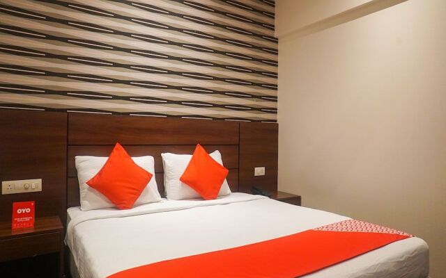 OYO Flagship 15614 Hotel Olive KEM Hospital