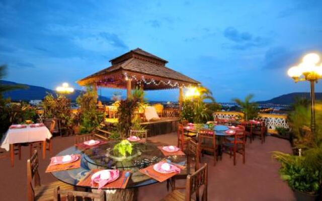 Chato Hostel