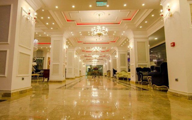 Phoenicia Royal
