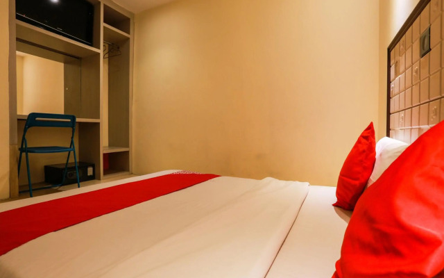 OYO 90894 Hotel Smc I-city