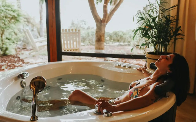 Cnaan Village - Boutique and Spa Villa