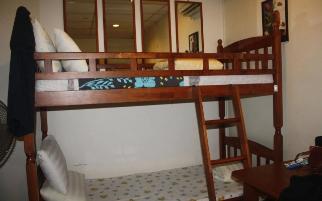 Sensi Backpackers Hostel