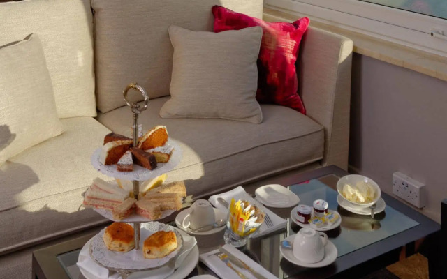 The Caleta Hotel Health, Beauty & Conference Centre