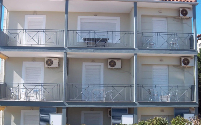 Milos Apartments