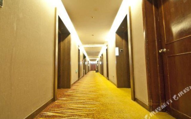 Linyi Taoranju Hotel