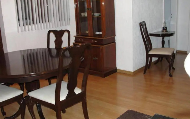 Steinhaus Homero
