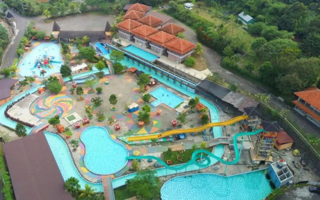 Bumi Gumati Convention Resort