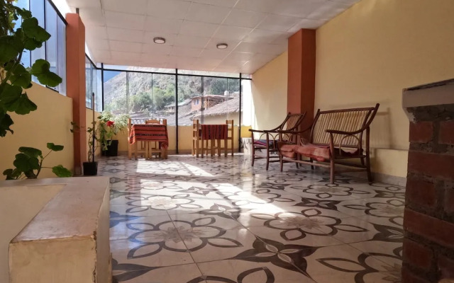 Hostal Apu Qhawarina