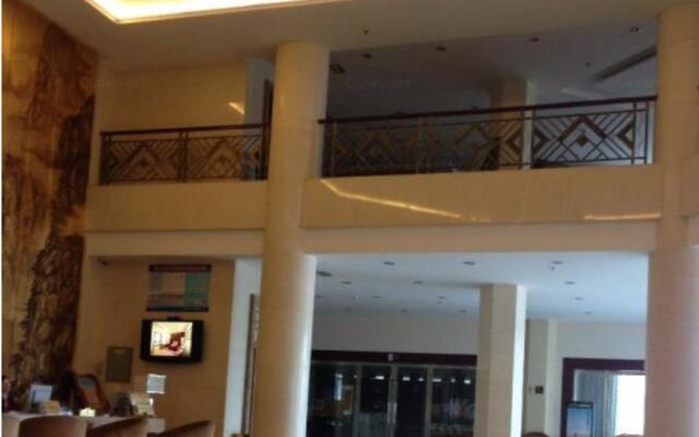 Dunhuang Jinye Hotel