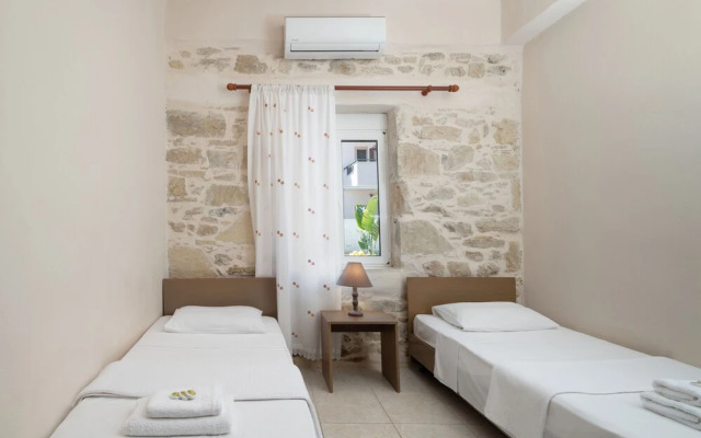 Zeus Traditional House