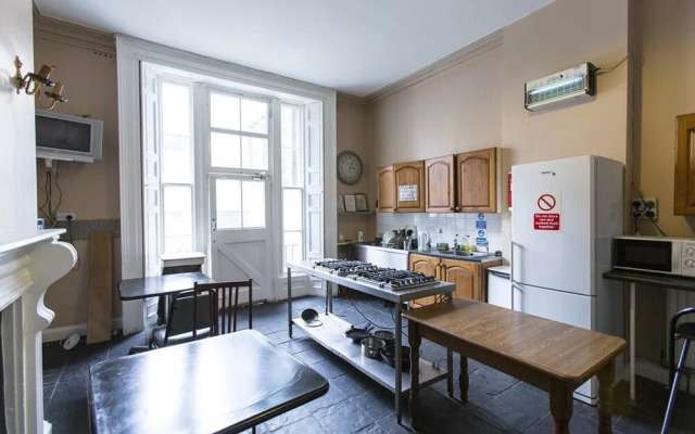 Backpackers D1 Hostel