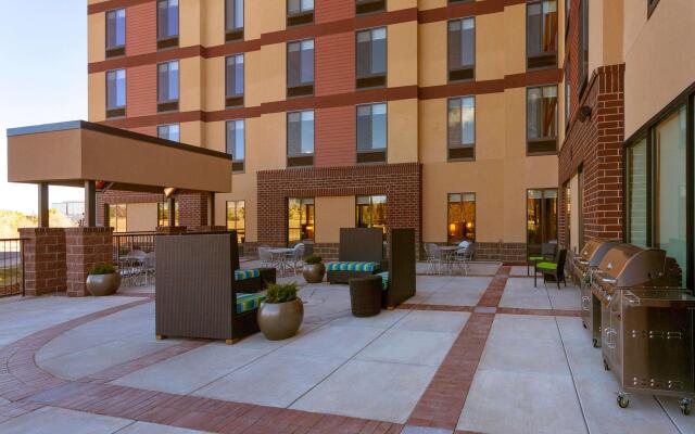 Home2 Suites by Hilton Denver West - Federal Center, CO