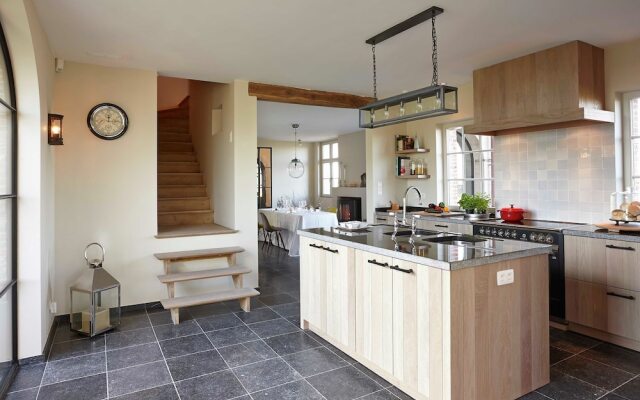 Country House in Sint Laureins Near Het Zwin