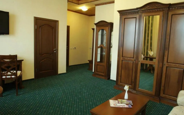 West Park Hotel