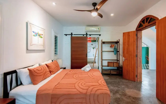 Salt Villa 3BR Oceanview An Bang Beach