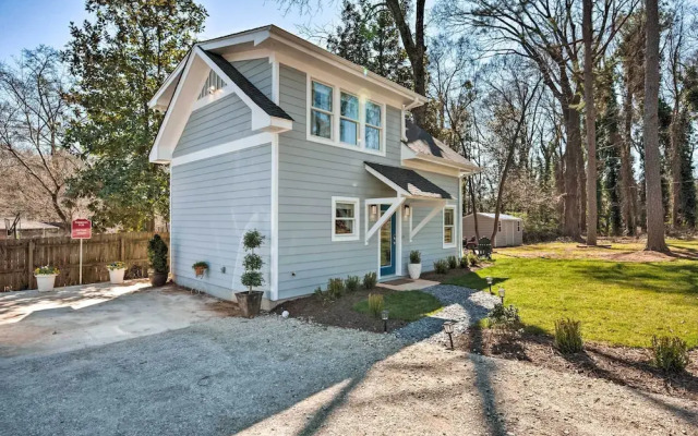 West Atlanta Craftsman Studio With Front Yard!