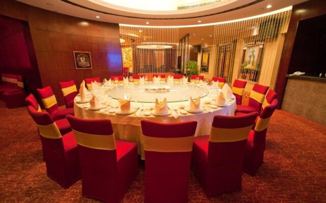 Red Forest Hotel Hepu