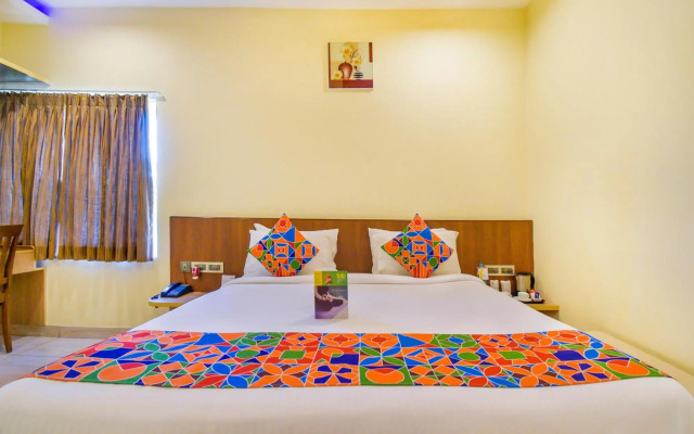 Thaneegai Residency