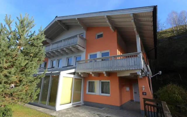 Luxury family apartment with sunny terrace